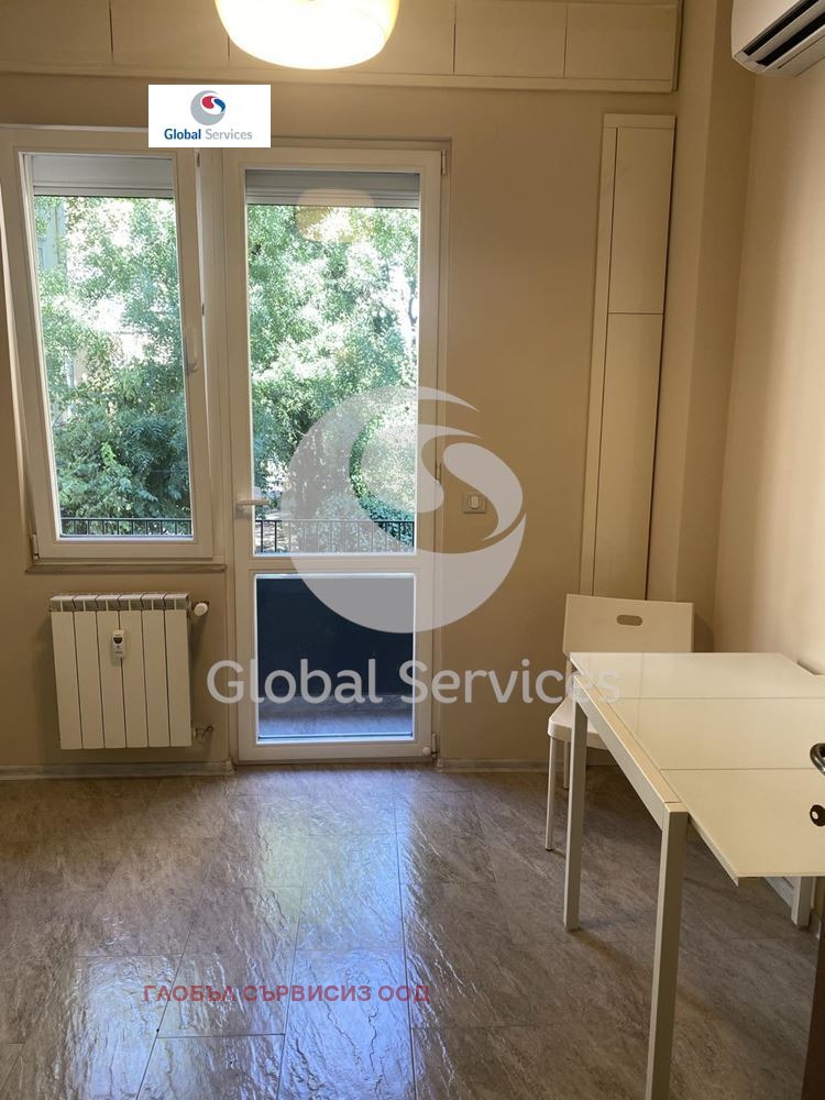 De inchiriat  3+ dormitor Sofia , Țentâr , 190 mp | 37299515 - imagine [8]