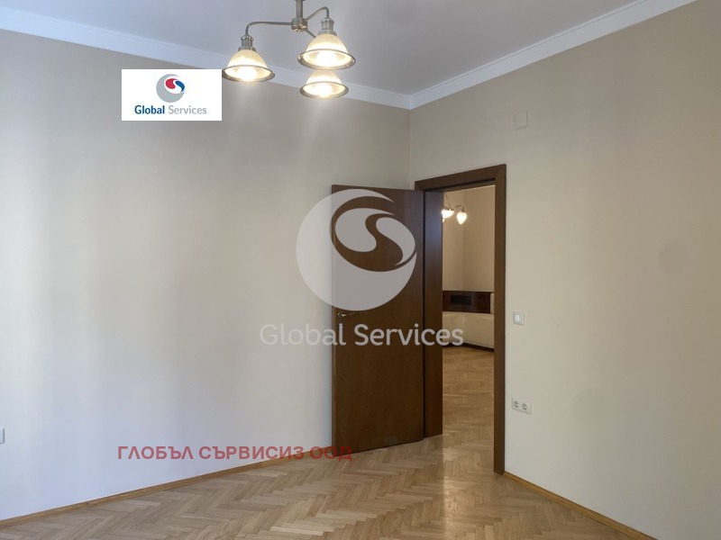 De inchiriat  3+ dormitor Sofia , Țentâr , 190 mp | 37299515 - imagine [14]