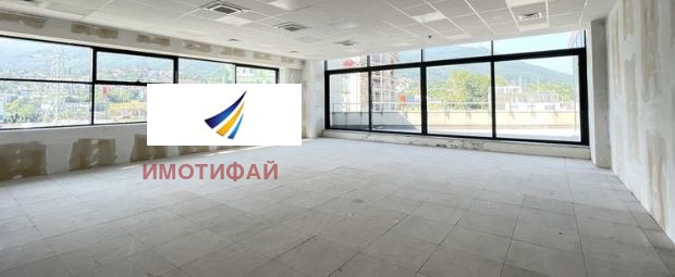 Te huur  Kantoor Sofia , Manastirski livadi , 500 m² | 93541892 - afbeelding [2]