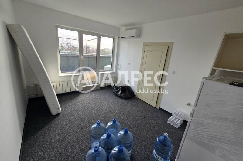 A louer  Bureau Sofia , Knyajevo , 24 m² | 61150857 - image [3]