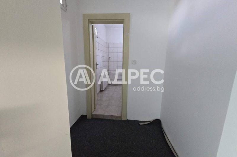 A louer  Bureau Sofia , Knyajevo , 24 m² | 61150857 - image [7]