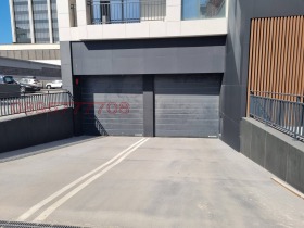 ГАРАЖ, ПАРКОМЯСТО, 20 m2