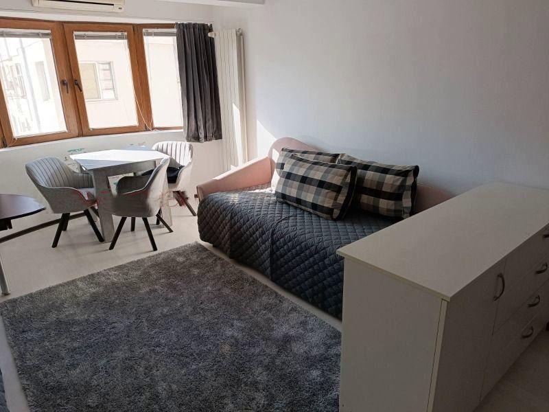 För uthyrning  Studio Sofia , Centar , 50 kvm | 79578013