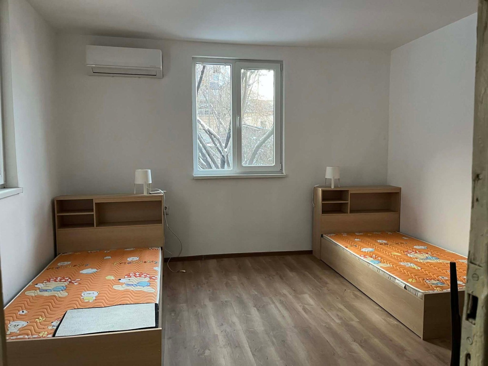 Дава под наем КЪЩА, гр. София, Център, снимка 4 - Къщи - 54055027