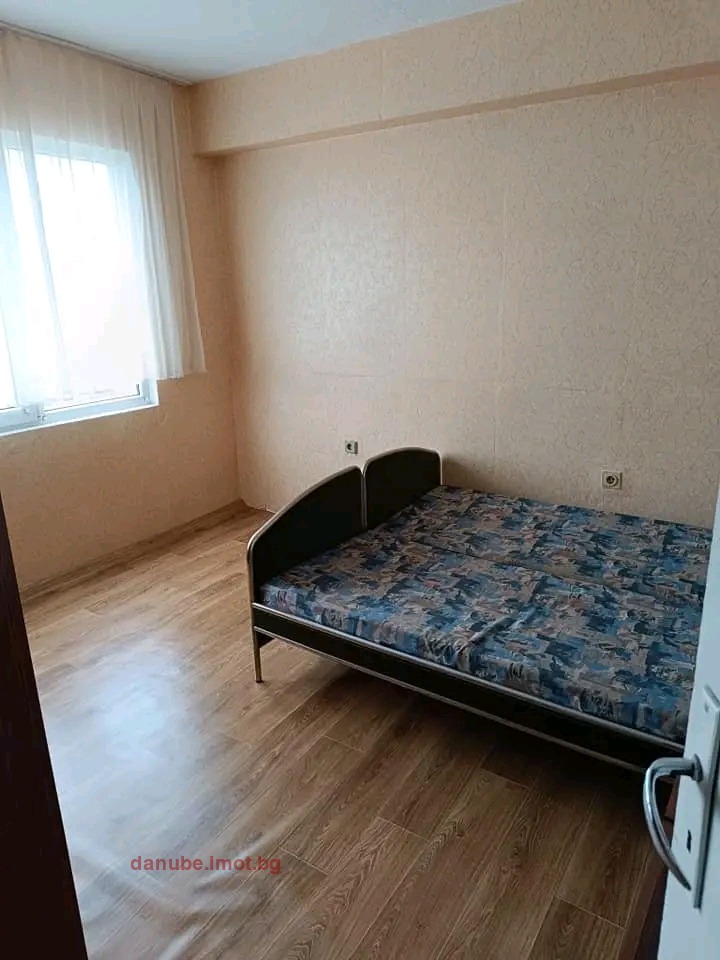 Kiadó  1 hálószoba Ruse , Druzsba 1 , 42 négyzetméter | 63062081 - kép [2]