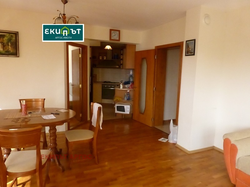 Под наем 3-СТАЕН, град Варна, Гръцка махала • 600 € / 1173.50 лв. • 26989993 1