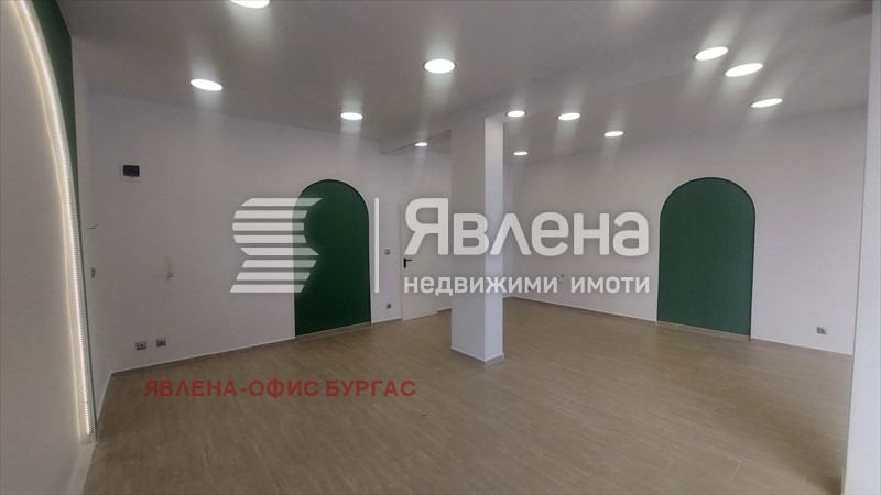 Дава под наем МАГАЗИН, гр. Поморие, област Бургас, снимка 8 - Магазини - 54272521