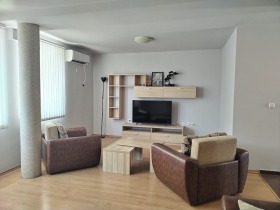 Maisonette Sjirok tsentar, Pleven 1