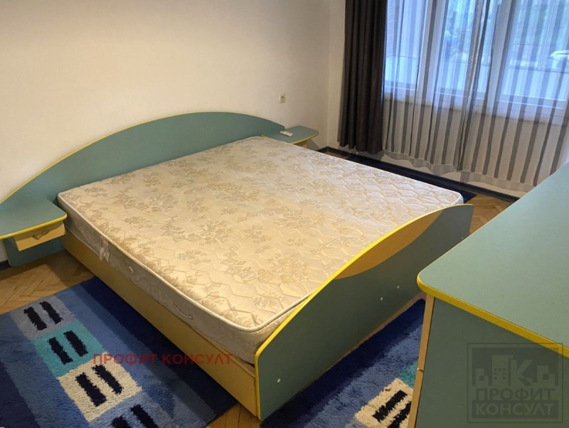 Дава под наем 3-СТАЕН, гр. Велико Търново, Център, снимка 4 - Апартаменти - 53413257