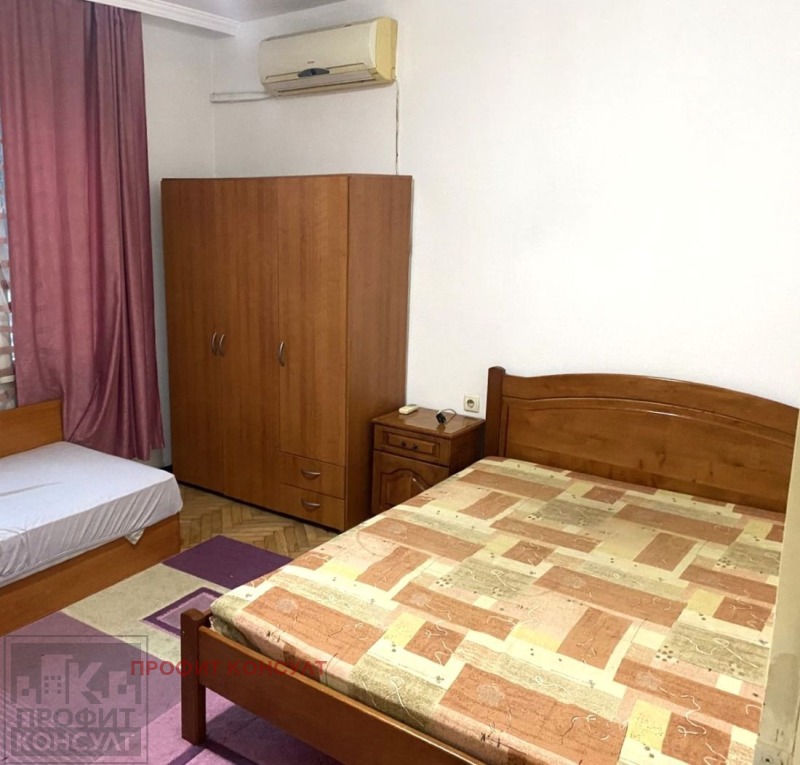 Дава под наем 3-СТАЕН, гр. Велико Търново, Център, снимка 6 - Апартаменти - 53413257