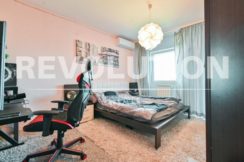 K pronájmu  Mezonet Sofia , Dianabad , 201 m2 | 94303829 - obraz [8]