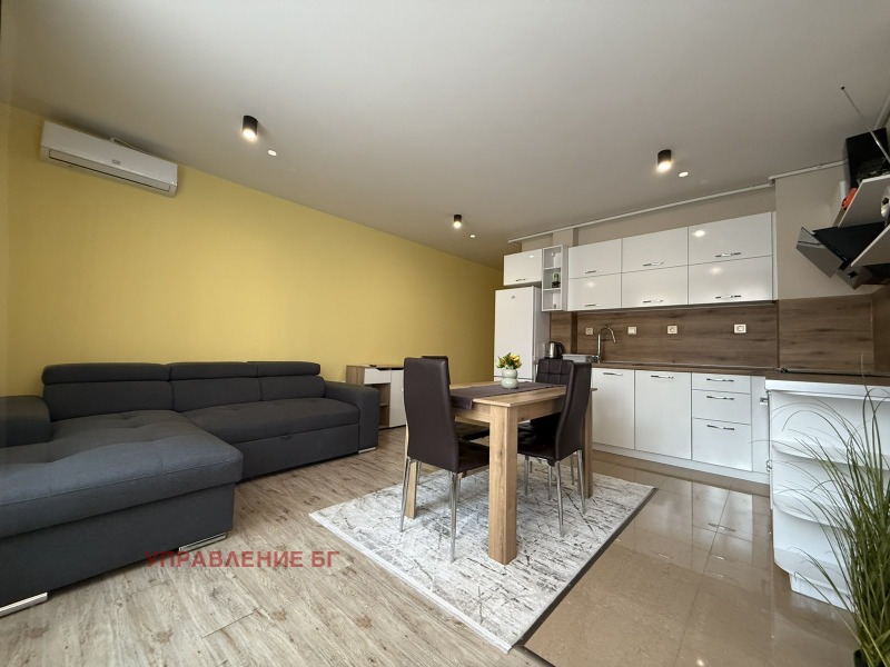 Zu vermieten  2 Schlafzimmer Sofia , Krastowa wada , 90 qm | 29322227 - Bild [2]