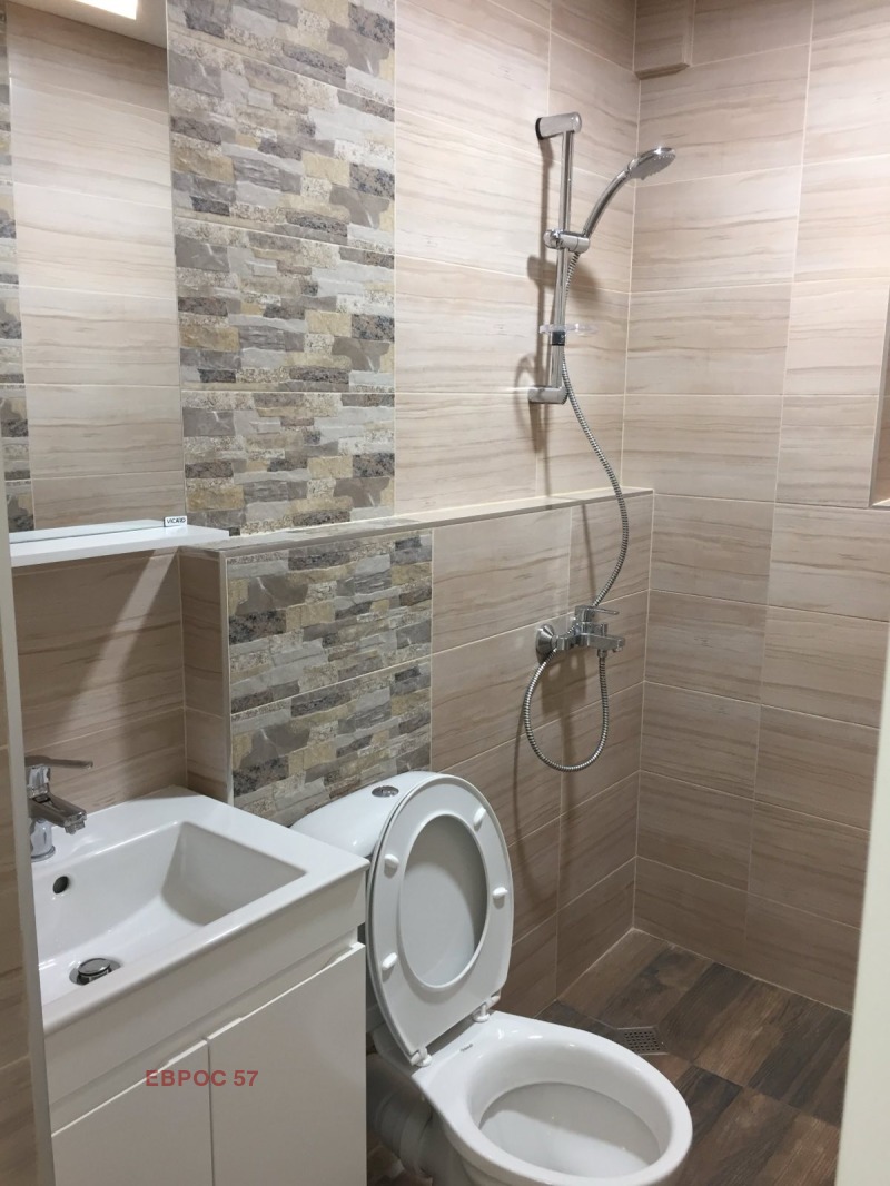 Дава под наем 3-СТАЕН, гр. Пловдив, Център, снимка 5 - Апартаменти - 52644995