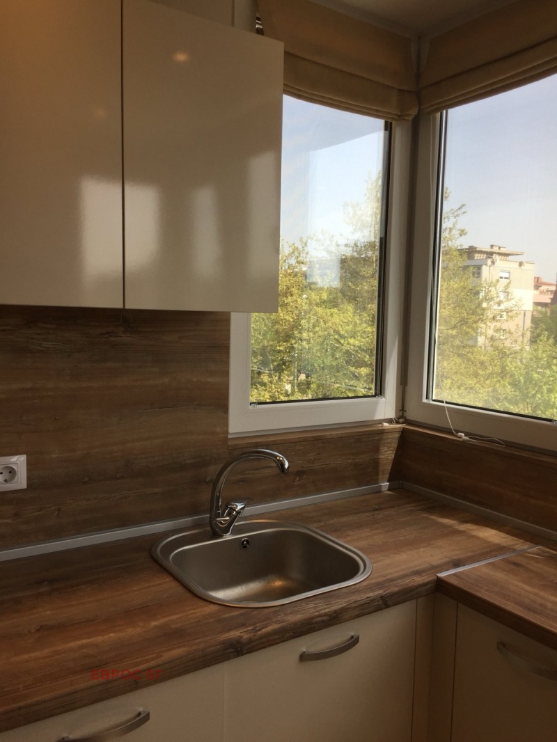 Дава под наем 3-СТАЕН, гр. Пловдив, Център, снимка 3 - Апартаменти - 52644995