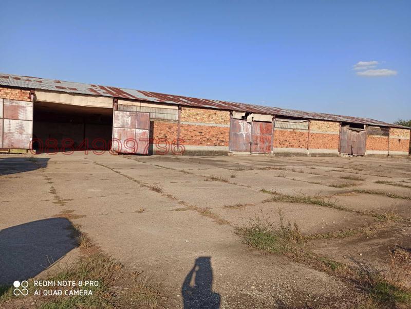 Дава под наем ПРОМ. ПОМЕЩЕНИЕ, гр. Криводол, област Враца, снимка 2 - Производствени сгради - 53150734