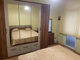 2 bedroom Vazrazhdane, Burgas 10