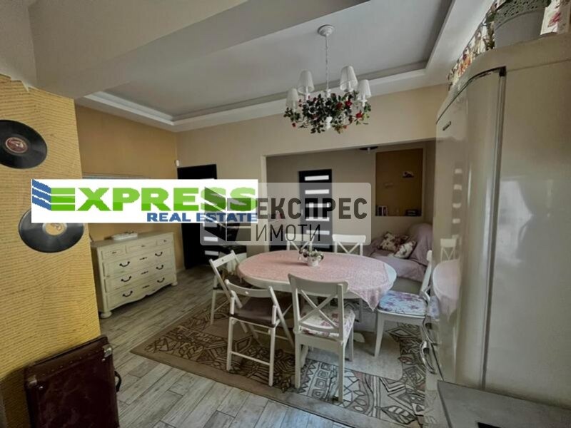 Дава под наем 3-СТАЕН, гр. София, Център, снимка 2 - Апартаменти - 52689866