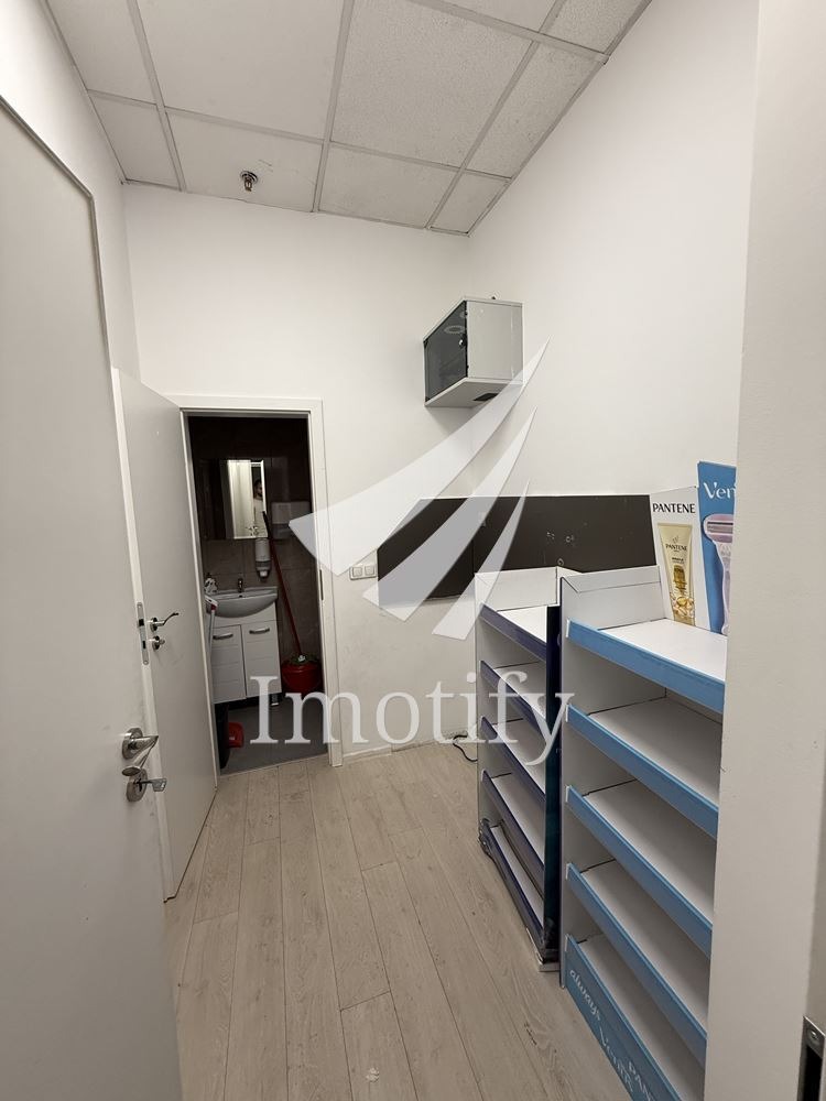 K pronájmu  Prodejna Sofia , Oborište , 56 m2 | 61223612 - obraz [2]