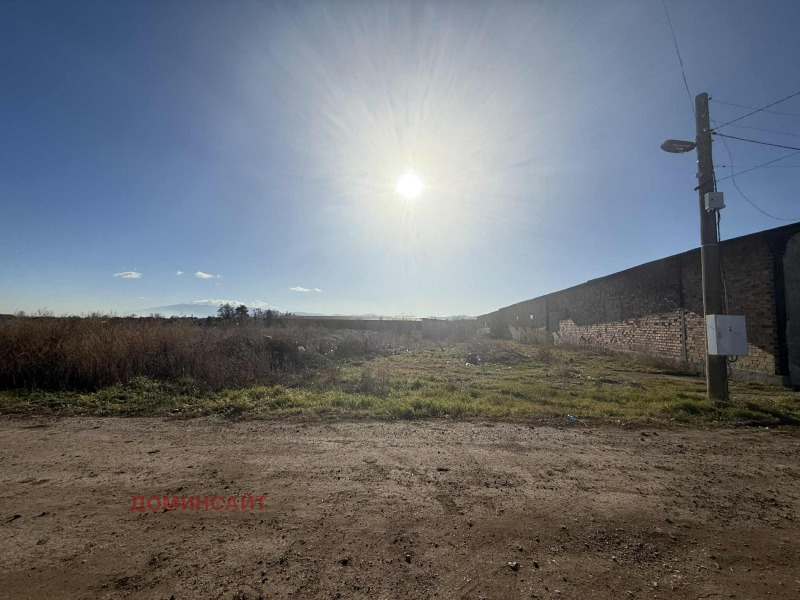 Дава под наем МЯСТО, с. Петърч, област София област, снимка 5 - Парцели - 53177284