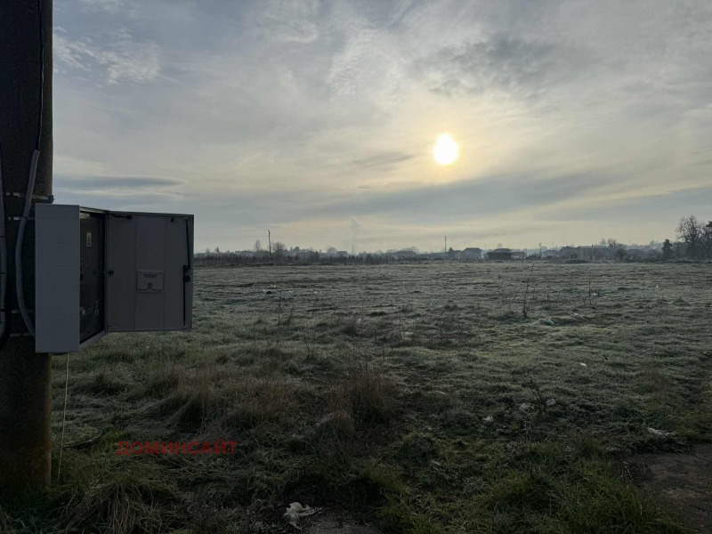 Дава под наем МЯСТО, с. Петърч, област София област, снимка 9 - Парцели - 53177284