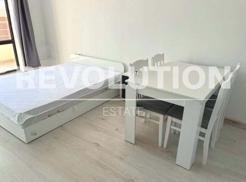 Издаје се  Студио Варна , Виница , 42 м2 | 48910279