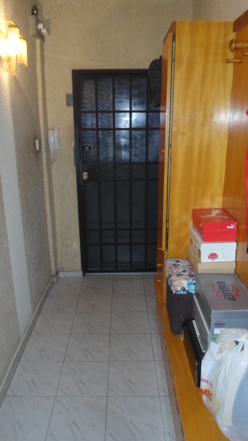 En renta  Estudio Sofia , Mladost 3 , 20 metros cuadrados | 63687645 - imagen [12]
