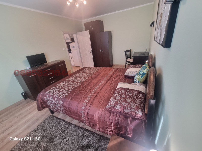 Дава под наем 4-СТАЕН, гр. София, Връбница 1, снимка 6 - Апартаменти - 52780360