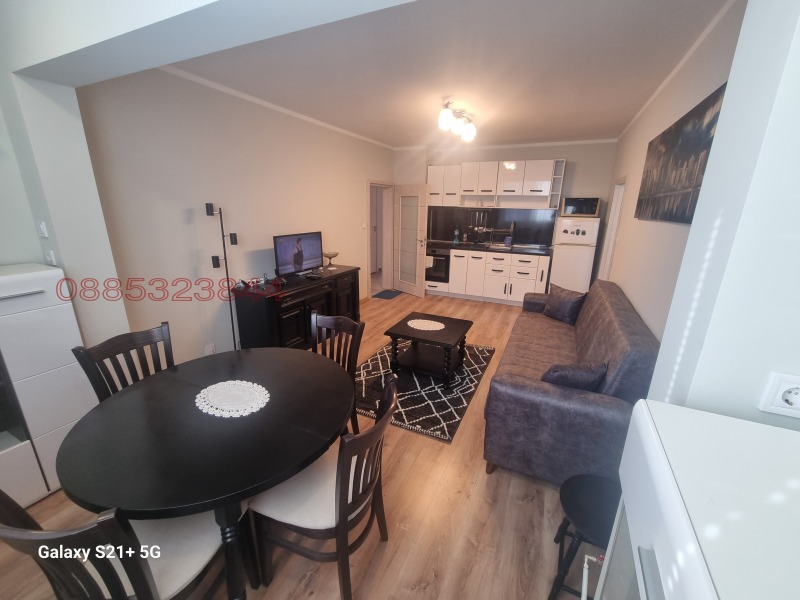 Дава под наем 4-СТАЕН, гр. София, Връбница 1