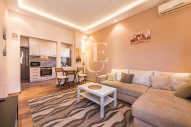 2 bedroom Tsentar, Sofia 1