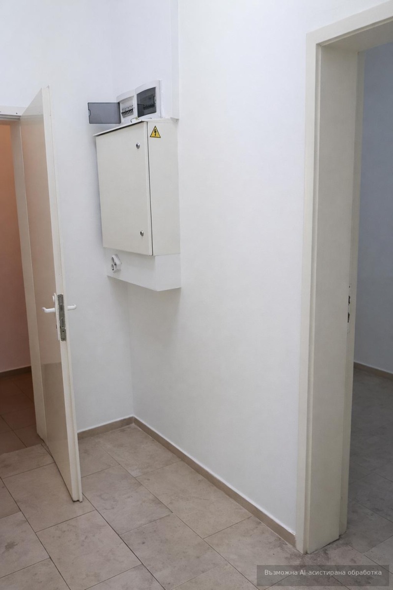 Дава под наем МАГАЗИН, гр. Пловдив, Център, снимка 3 - Магазини - 53160617