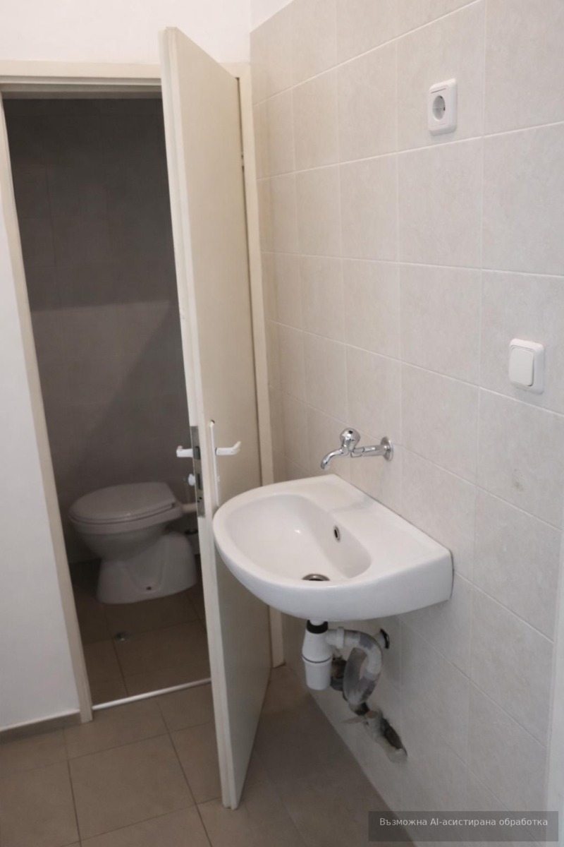 Дава под наем МАГАЗИН, гр. Пловдив, Център, снимка 4 - Магазини - 53160617