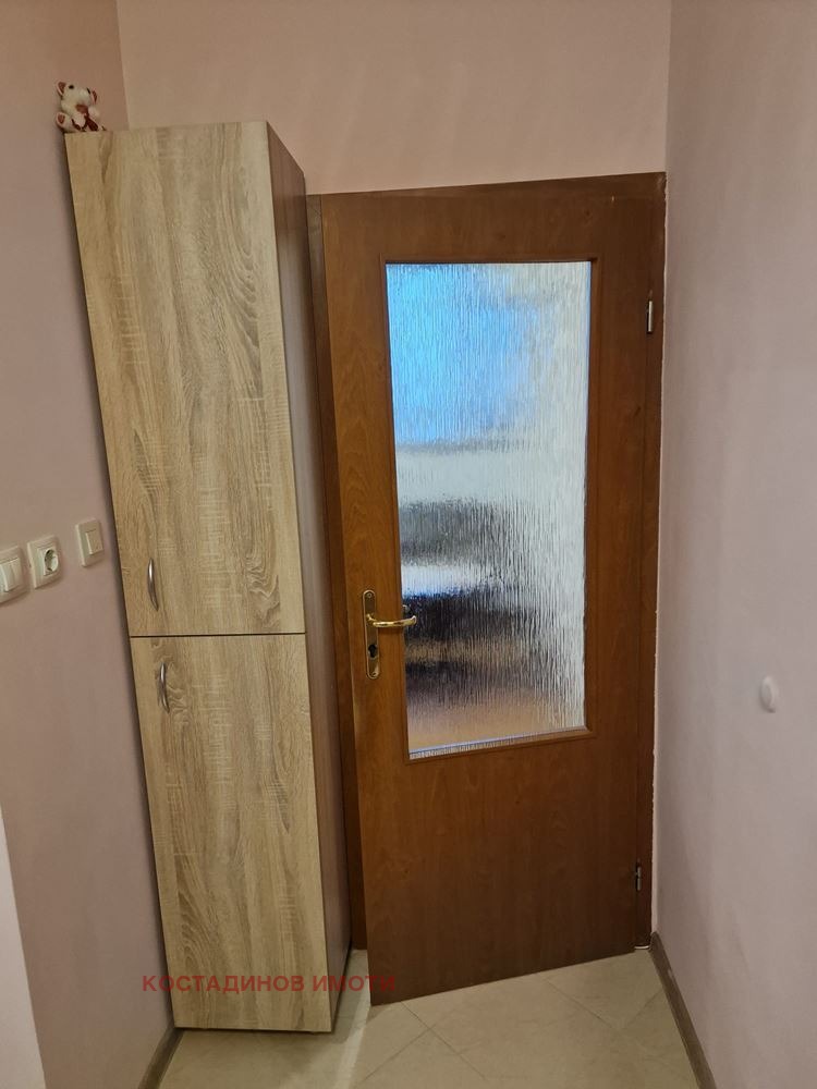 Kiadó  1 hálószoba Plovdiv , Izgrev , 45 négyzetméter | 74940195 - kép [8]