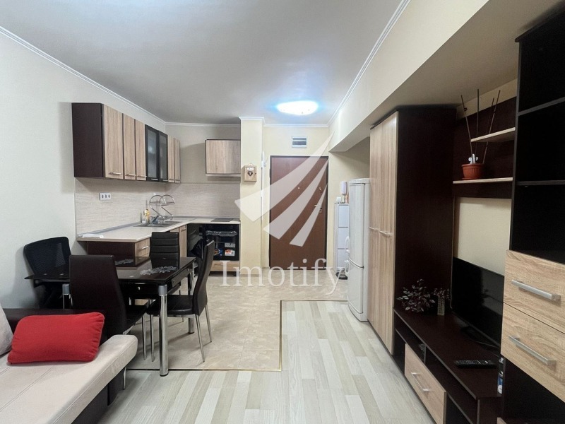 Издаје се  1 спаваћа соба Софија , Центар , 60 м2 | 82093168 - слика [3]