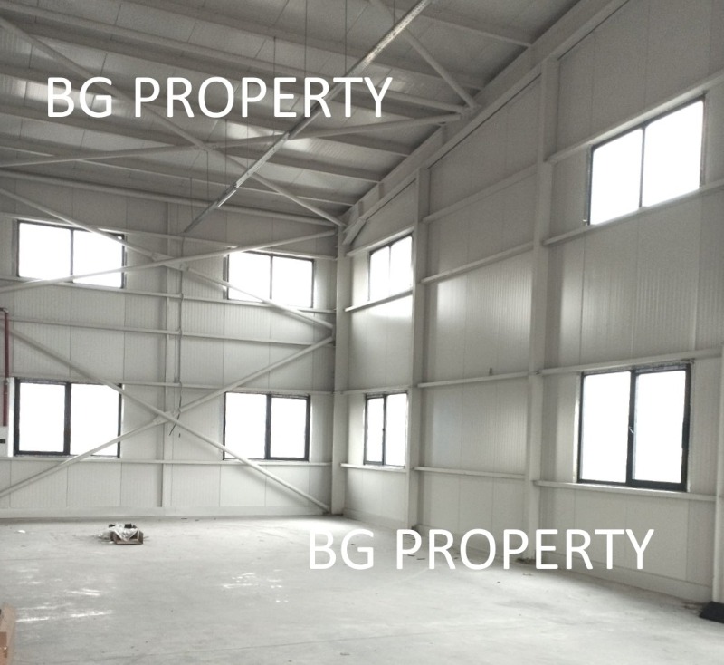 K pronájmu  Úložný prostor Sofia , Voenna rampa , 390 m2 | 10386286 - obraz [2]
