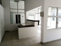 Под наем ОФИС, град София, Витоша • 3700 € / 7236.57 лв. • 70105498 2