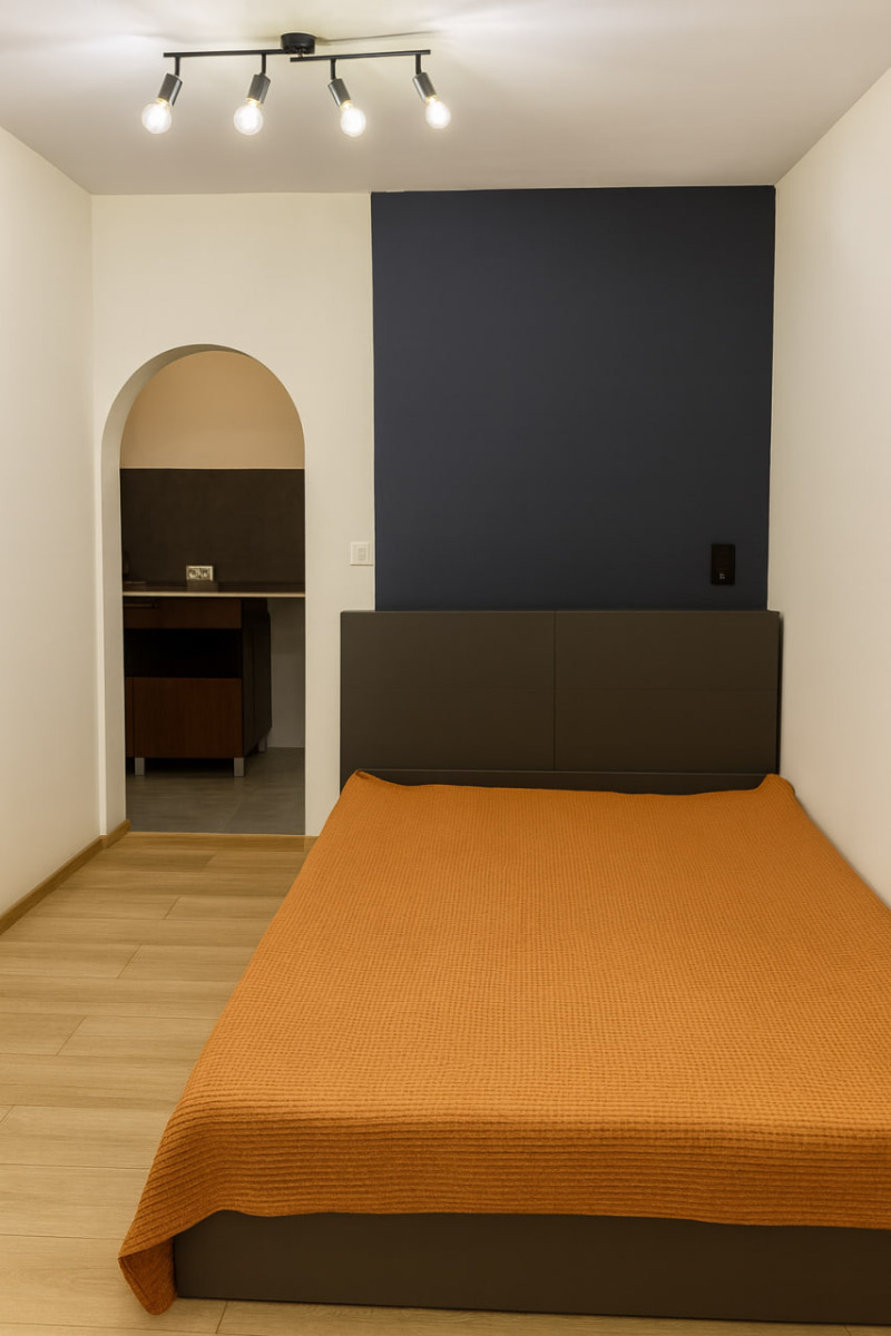 Da affittare  Studio Sofia , Tsentar , 30 mq | 35113379 - Immagine [2]