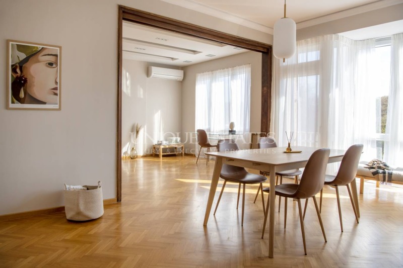 En renta  1 dormitorio Sofia , Doktorski pametnik , 92 metros cuadrados | 85538011