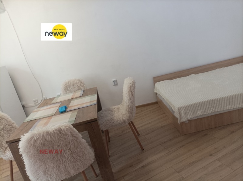 Под наем 2-СТАЕН, град Плевен, Идеален център • 260 € / 508.52 лв. • 18860657 1