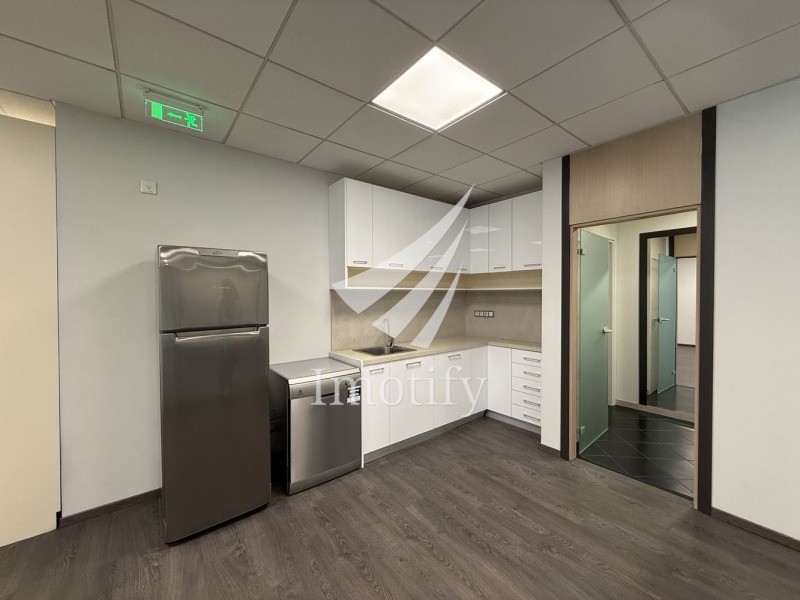 Para alugar  Escritório Sofia , Hladilnika , 113 m² | 14302845 - imagem [2]
