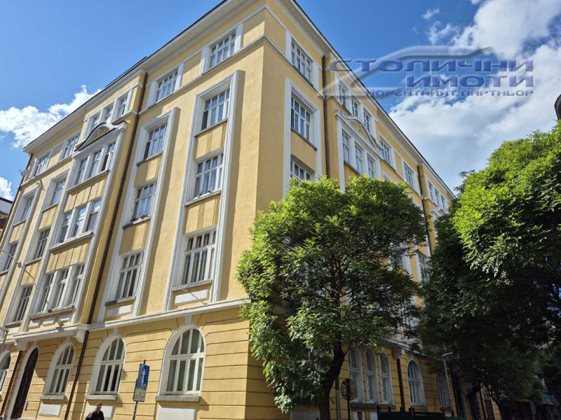 Vuokrattavana  Toimisto Sofia , Tsentar , 25 neliömetriä | 47306339