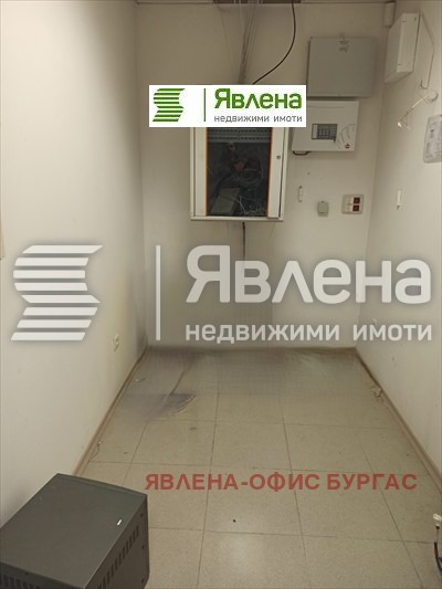 Дава под наем МАГАЗИН, гр. Бургас, Център, снимка 5 - Магазини - 48856816