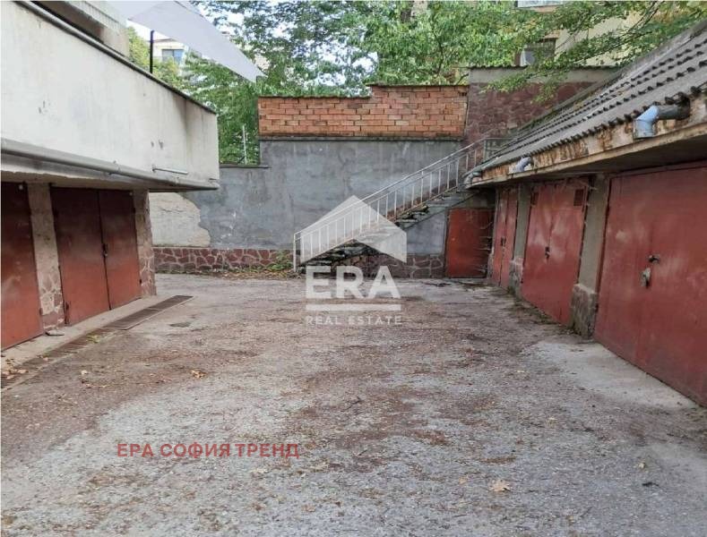 En renta  Cochera Sofia , Vitosha , 22 metros cuadrados | 76760537 - imagen [3]