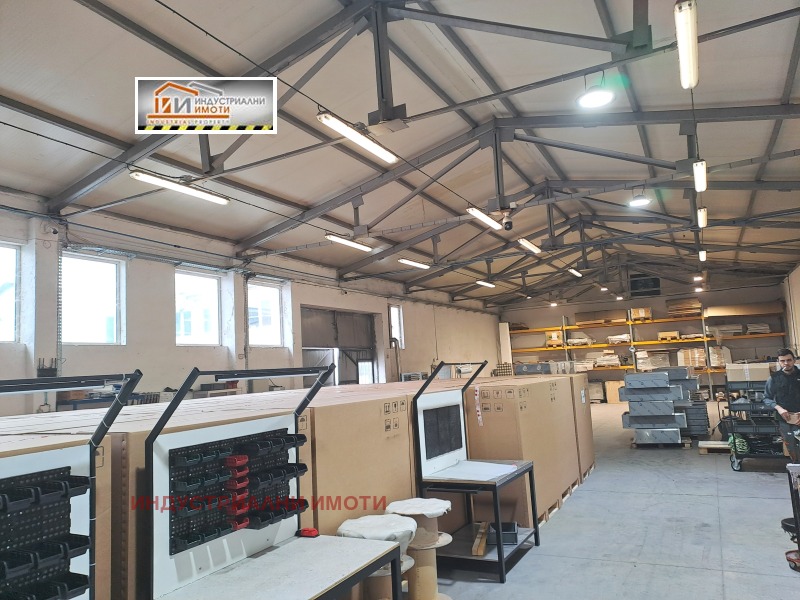 Дава под наем ПРОМ. ПОМЕЩЕНИЕ, гр. Пловдив, Индустриална зона - Север, снимка 2 - Производствени сгради - 53414796