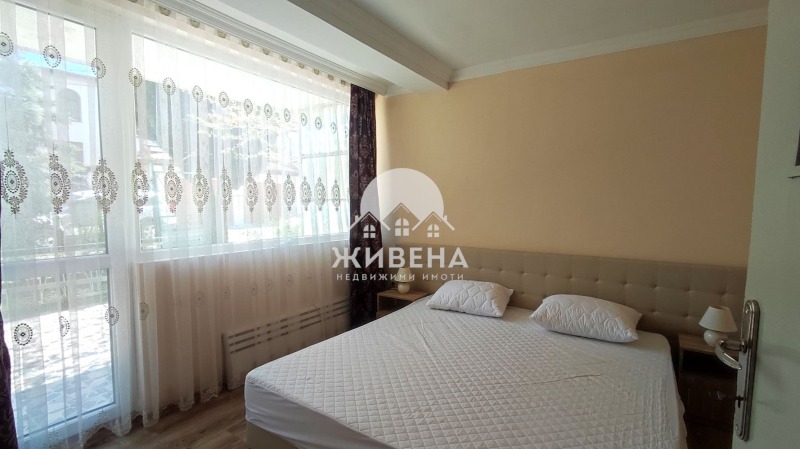 Издаје се  2 спаваће собе Варна , м-т Евксиноград , 70 м2 | 39602412 - слика [8]