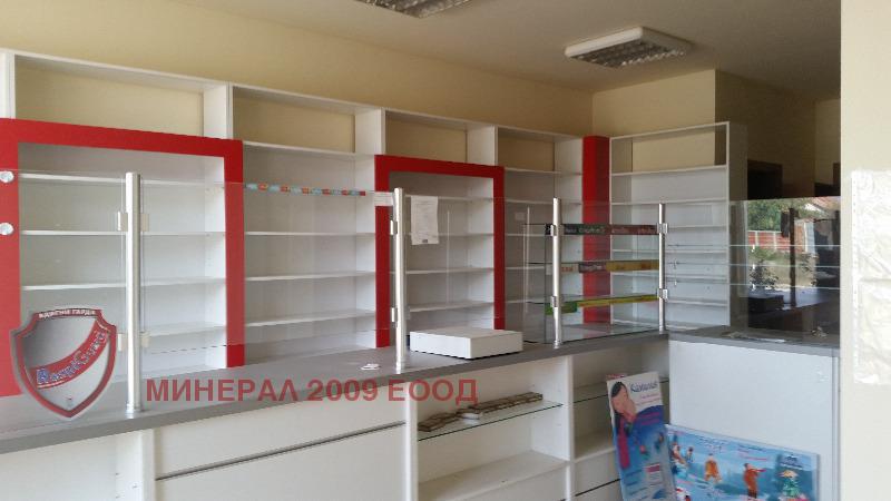 A louer  Boutique région Sofia , Kostinbrod , 56 m² | 18477829 - image [2]