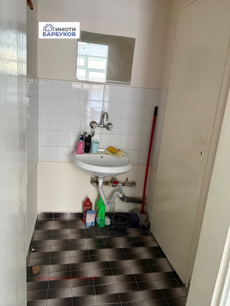 Дава под наем МАГАЗИН, гр. Русе, Център, снимка 2 - Магазини - 53316332