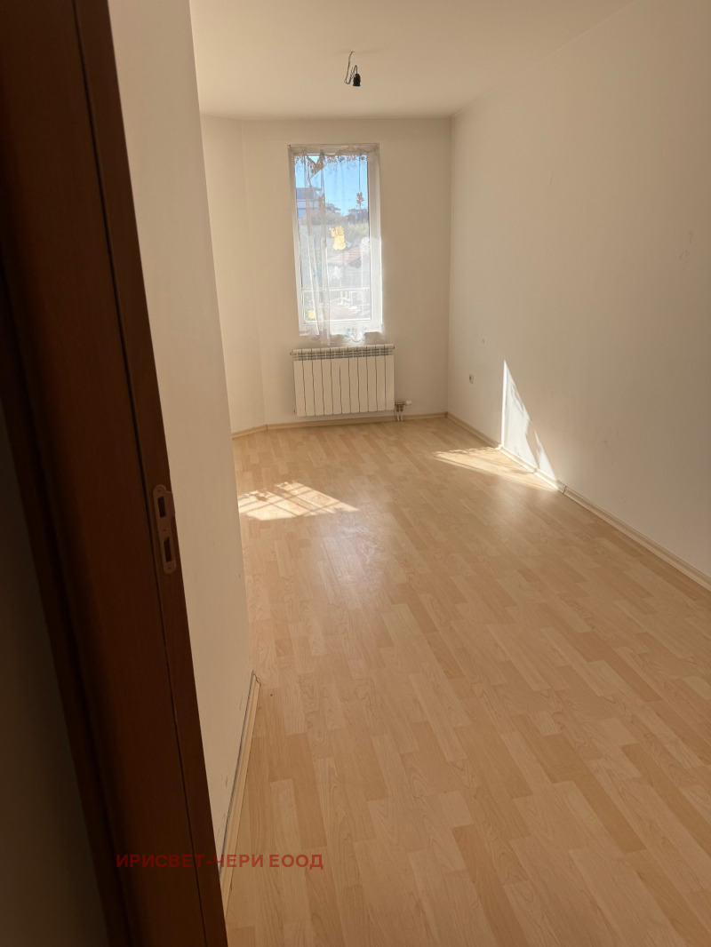 Vuokrattavana  1 makuuhuone Sofia , Ovtša kupel , 68 neliömetriä | 92388379 - kuva [2]