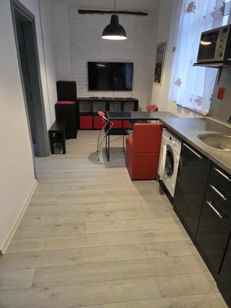 Издаје се  2 спаваће собе Софија , Центар , 50 м2 | 14477543 - слика [5]