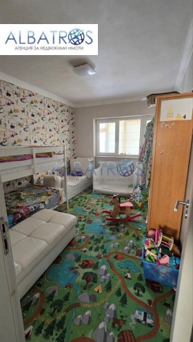 ���� ��� ���� 3-����� | Imot.bg � ����� ������ 5