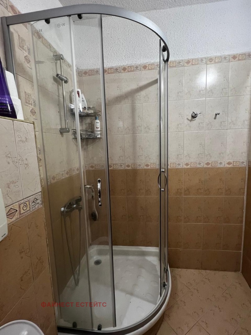 Издаје се  2 спаваће собе Софија , Драгалевци , 106 м2 | 12651965 - слика [12]